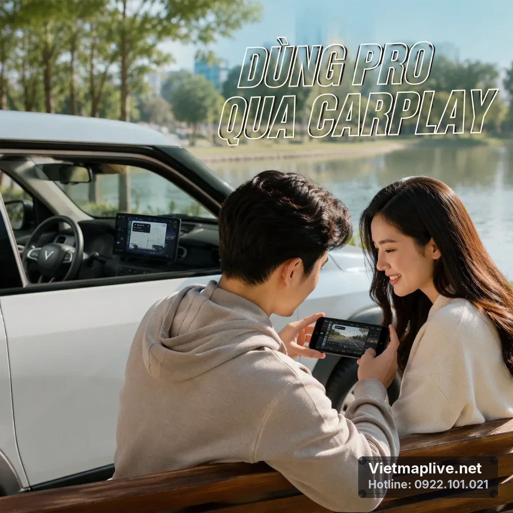 Tài xế VF2 sử dụng Vietmap Live qua Apple CarPlay